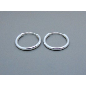 Sterling Silver Medium 18mm Plain Hoops