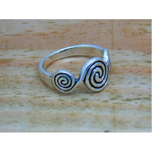 Sterling Silver Triple Circular Swirl Ring