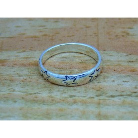 Sterling Silver Ring With Star Design