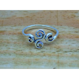 Sterling Silver Triple Swirl Ring