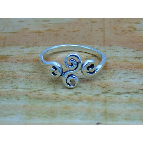 Sterling Silver Triple Swirl Ring