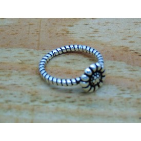 Sterling Silver Decorative Oxidised Flower Ring
