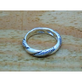 Sterling Silver Decorative Twist Ring