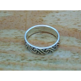 Sterling Silver Decorative Band Ring